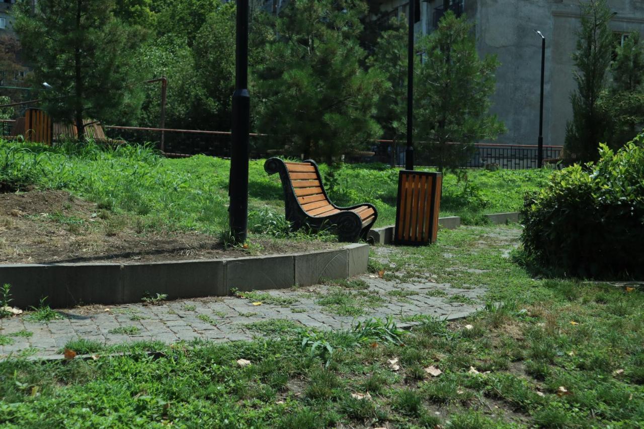 Comfort Lux Tbilisi Buitenkant foto