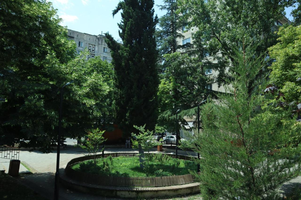 Comfort Lux Tbilisi Buitenkant foto